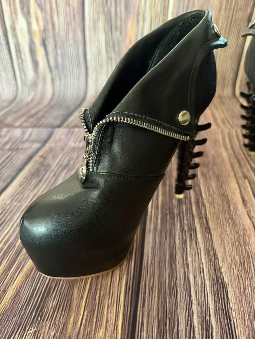 Show Story Platform Ankle Booties With Skeletal Spine Shaped Heel Size 8.5